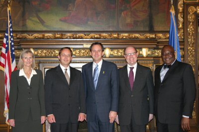 Governor Pawlenty poses for a photo with his latest appointees to the Minnesota Court of Appeals -- ...