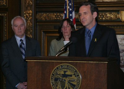 Governor Tim Pawlenty announces that foreclosure prevention counseling in the state will be greatly ...