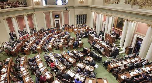MN state house in session